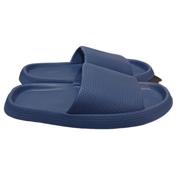Non Slip-AIR (Shower/Bedroom,etc )-(Slippers)-(Blue)-(Size: 11-11.5)-(New)-$33 - Picture 2 of 6